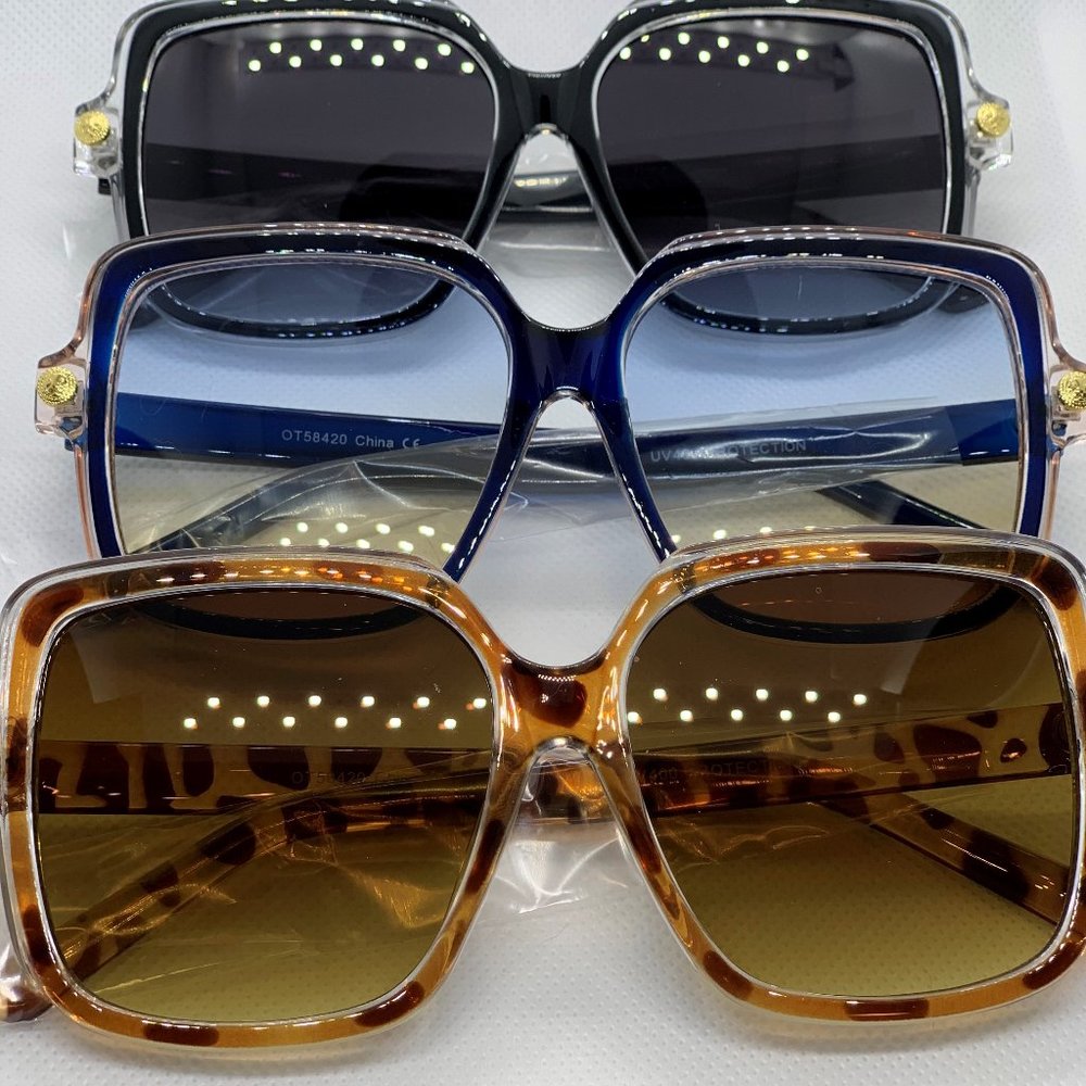 Oversized Lioness Sunglasses